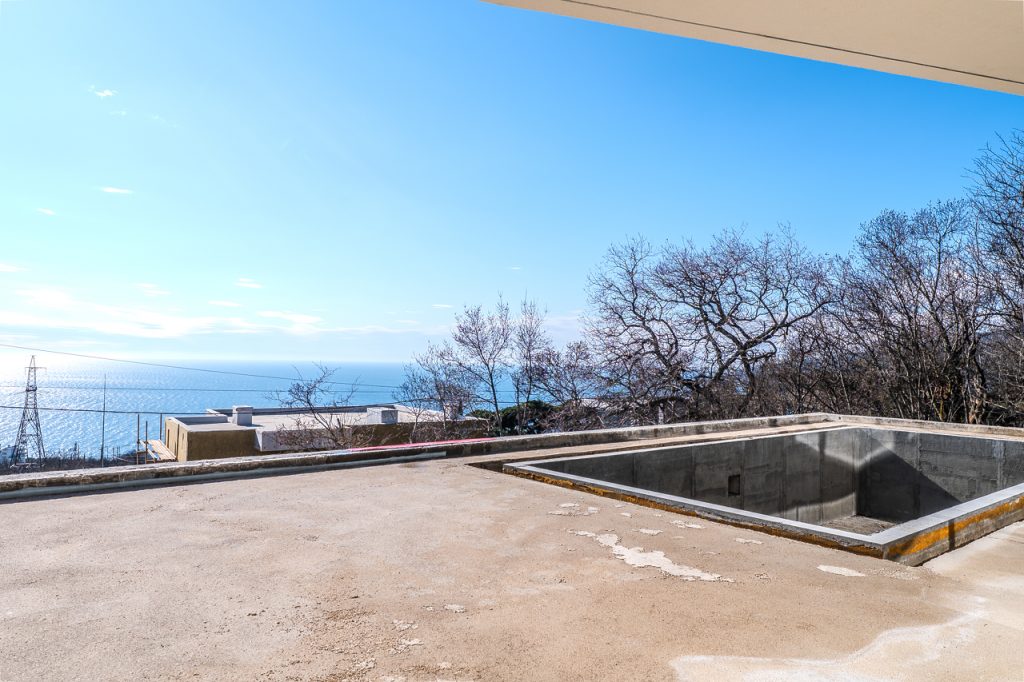 Ялта, Симферопольское шоссе, дом 1