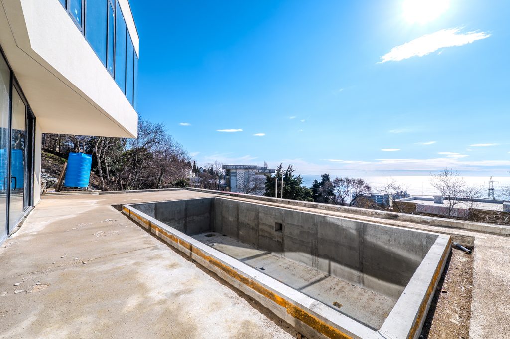 Ялта, Симферопольское шоссе, дом 1