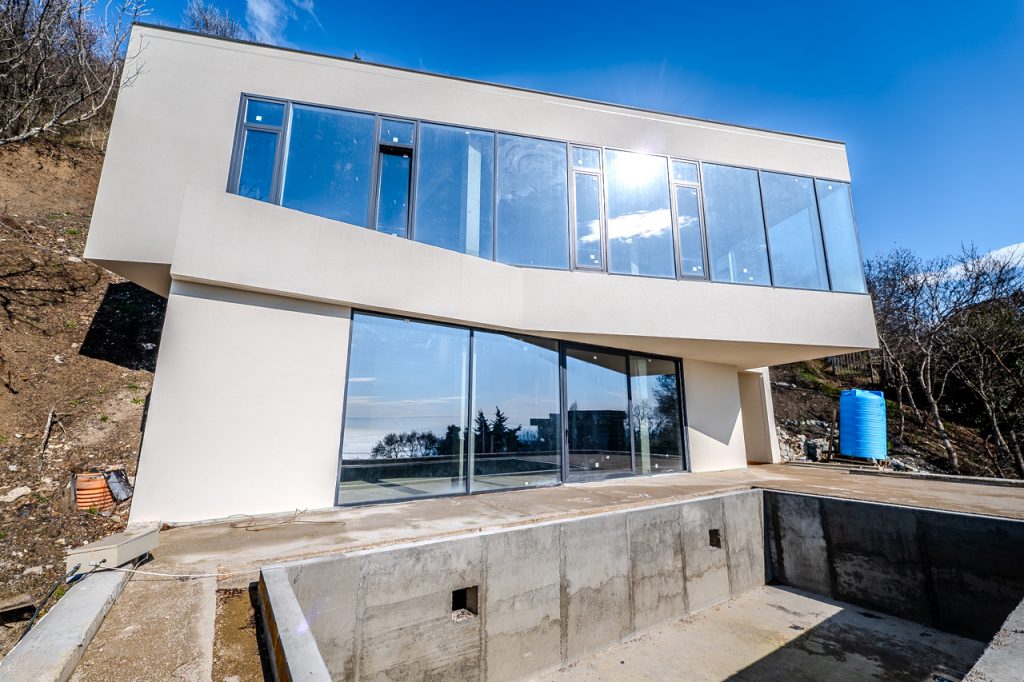 Ялта, Симферопольское шоссе, дом 1