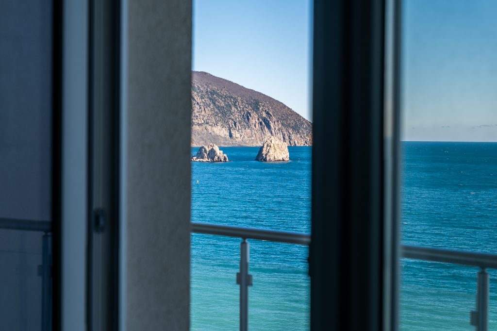 Ялта, пгт. Гурзуф, Набережная им. Пушкина, 5Д