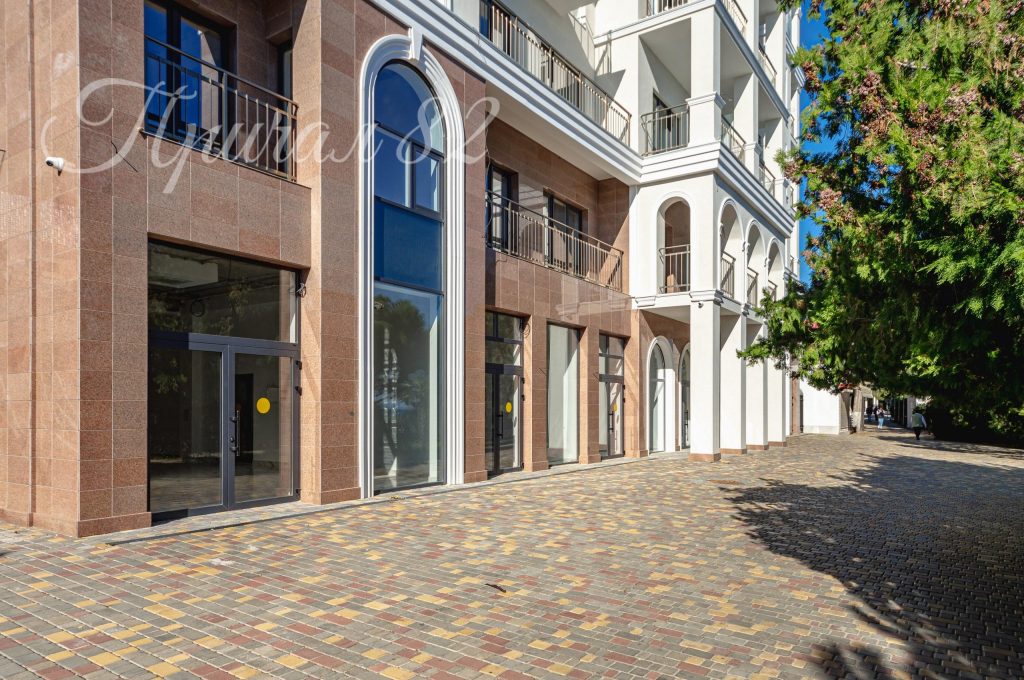 Алушта, ул. Ленина, д. 17