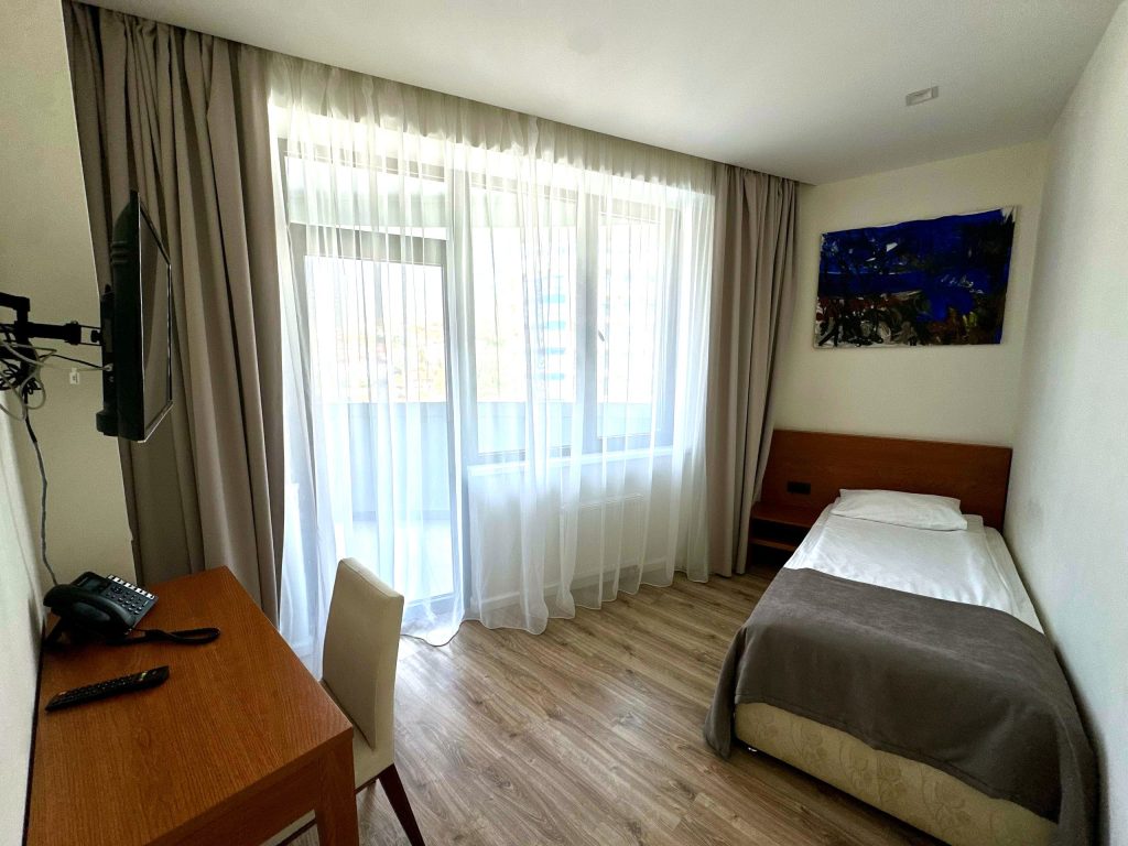 Ялта, пгт. Гурзуф, ул. Ялтинская, 14