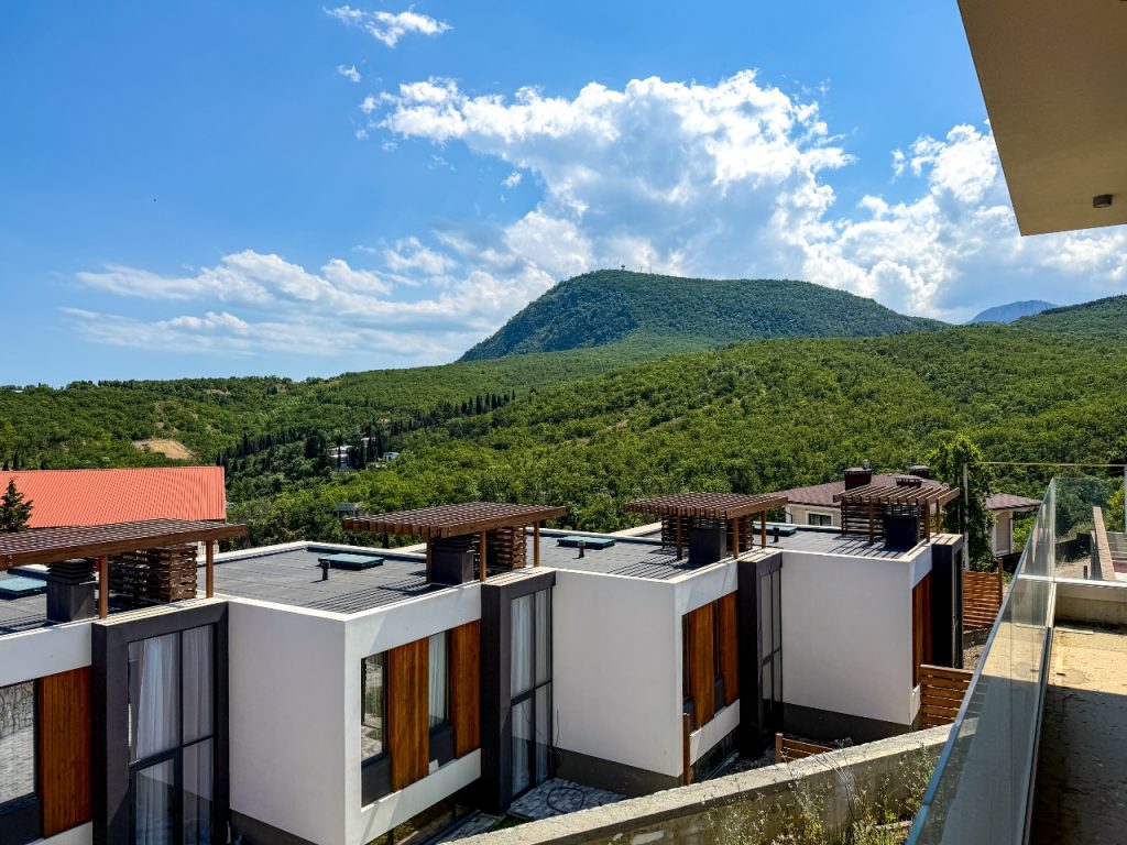 Алушта, ул. Сусловой 34