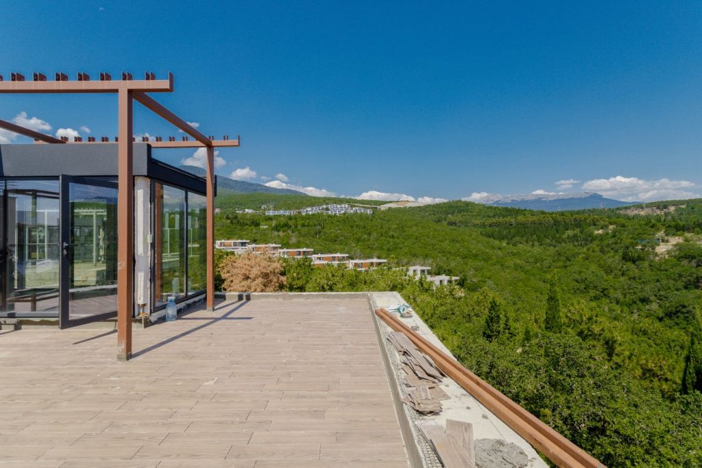 Алушта, с. Виноградное, ул. Сусловой 35