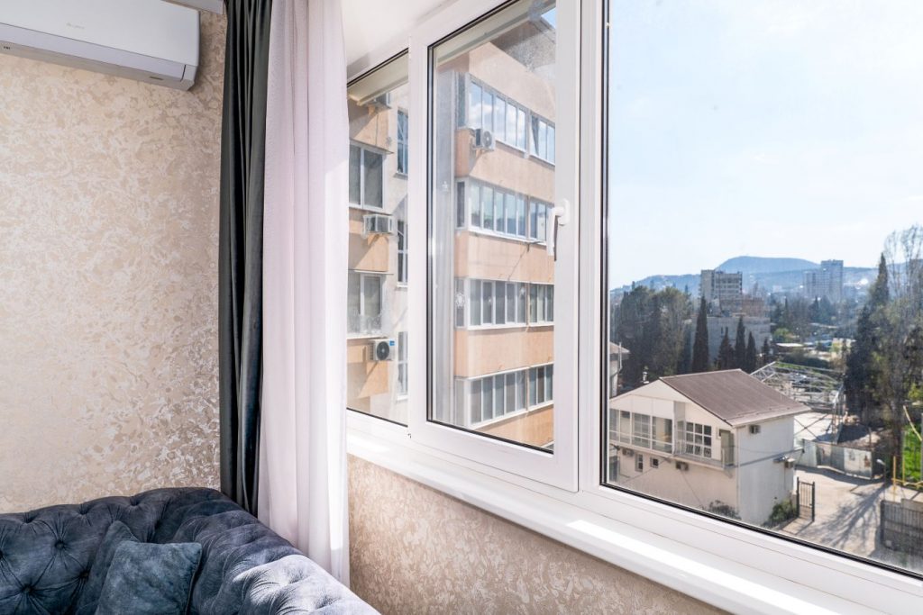 Алушта, ул. Красноармейская 15