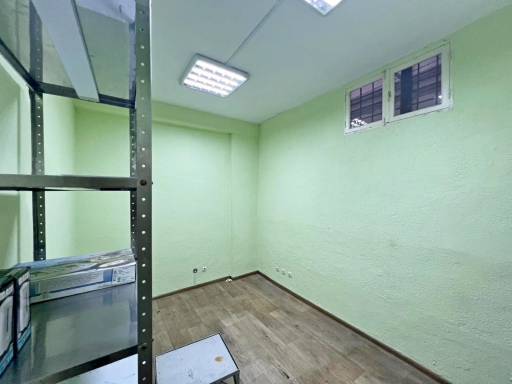 Ялта, пгт. Гаспра, Южнобережное шоссе 11В