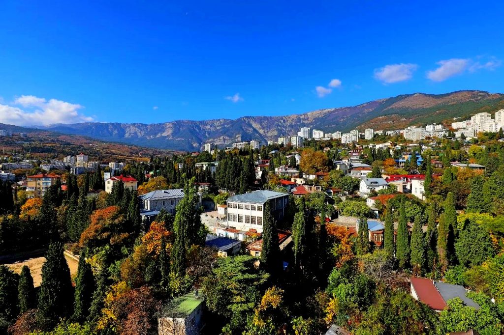 Ялта. ул. Ломоносова